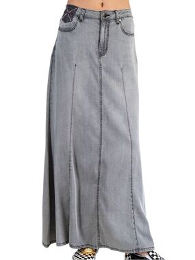 890:  EASEL NWT SKIRT BLACK DENIM (H20)